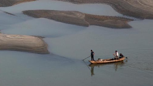 东航云南公司提前五小时办理值机手续