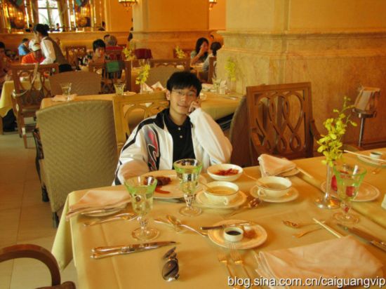 探秘八星级酒店吃什么