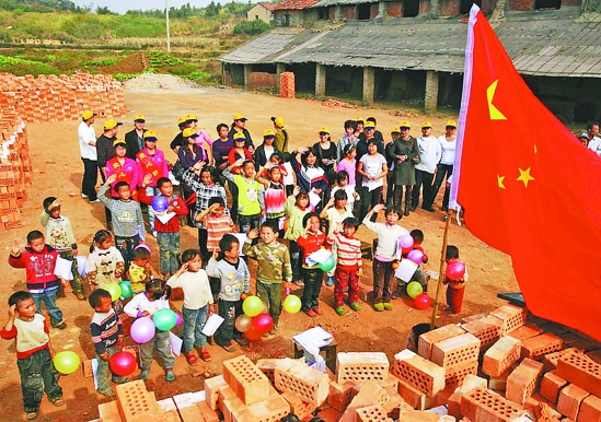 新昌：寒冬里的砖窑“花朵”