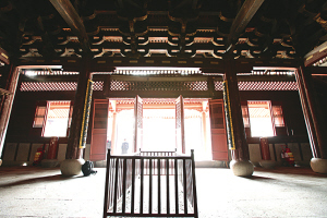 大殿修缮:保国寺千年传奇与延续