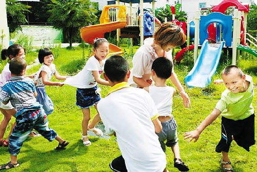 湖州德清：“小候鸟”玩转夏令营