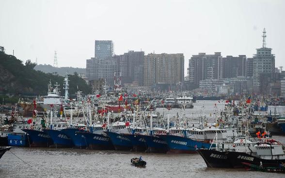 强台风“布拉万”造成舟山海域狂风暴雨