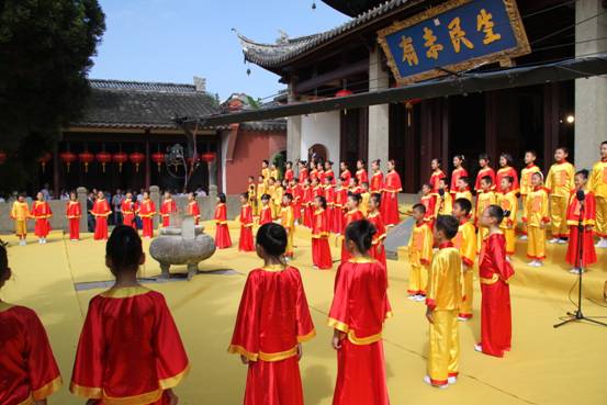 纪念孔子诞辰2562周年学祭典礼在衢州举行