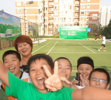 中国社区网球联赛北京华清嘉园分站欢乐开拍