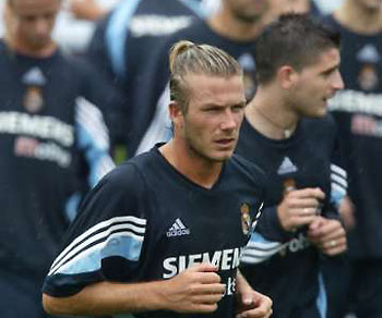David Beckham Hairstyle Beckham Cool Career Paired Ponytail