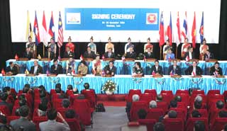 Leaders of member countries gather for the signing ceremony on the Vientiane Action Programme during the 10th Association of Southeast Asian Nations (ASEAN) Summit in Vientiane, Laos on November 29, 2004. The ASEAN Summit is being held from November 29-30 in the Lao capital. 