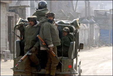 Indian troops have shot dead four Islamic militants trying to sneak into Kashmir from the Pakistani zone. [AFP/File]