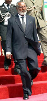 Namibia leader set to study rocks