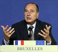 French President Jacques Chirac speaks at a press conference at the European Council in Brussels February 22, 2005. The European Union intends to end its ban on arms sales to China, French President Jacques Chirac said after talks with US President Bush, who highlighted Washington's security concerns. [Reuters] 