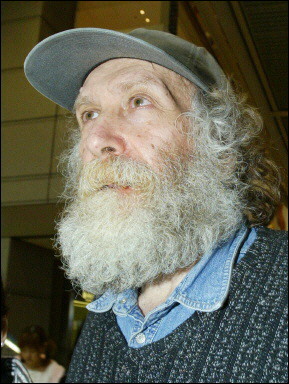 Former chess champion Bobby Fischer leaves New Tokyo International Airport in Narita. Fischer flew out of Japan, where he had been detained since July, en route to Iceland after Tokyo decided not to deport him to the United States where he faces prison(AFP/Kazuhiro Nogi) 