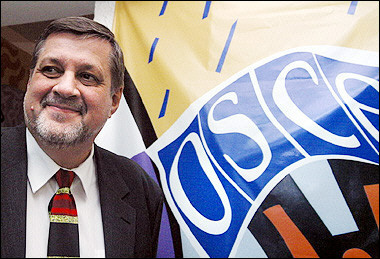 The OSCE General Secretary Jan Kubis enters the hall prior to his press conference in Bishkek. Jan Kubis arrived in Kyrgyzstan for talks with its new leadership Sunday, amid an intense struggle for power in parliament following the chaotic toppling of the Central Asian nation's Soviet-era regime. [AFP]