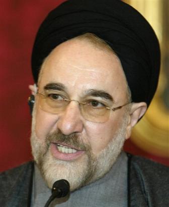 President of Iran Mohammad Khatami speaks during a press conference after his talks with Austrian counterpart Heinz Fischer, on Monday, April 4, 2005, at Vienna's Hofburg palace. Khatami is in Vienna for a one-day working visit. (AP Photo/Rudi Blaha) 