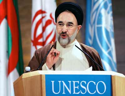 Iranian President Mohammad Khatami delivers his speech as he attends an international conference to access the advancement of the dialogue between civilizations, cultures and peoples at the UNESCO (United Nations Educational, Scientific and Cultural Organization) headquarters in Paris, April 5, 2005. [Reuters]