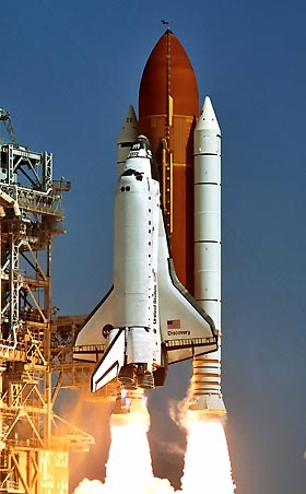 Space shuttle Discover...