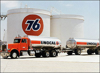 Unocal truck at an oil storage facility. Months of controversy that saw China rebuffed in its attempt to enter the US oil industry culminated in Unocal Corp. shareholders accepting a takeover bid by US rival Chevron Corp.(