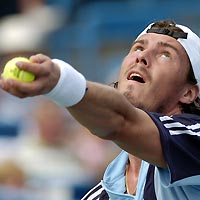 Reigning champion Safin withdraws from China Open