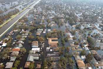 Thousands of houses in New Orleans, Louisiana remain under water one week after Hurricane Katrina went through Louisiana, Mississippi, and Alabama September 5, 2005.