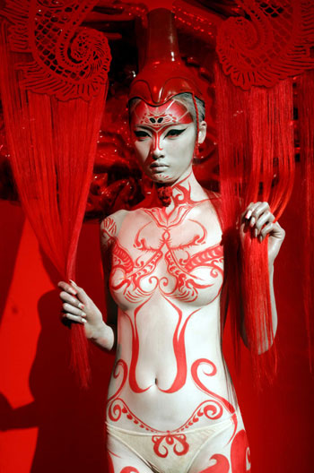 Chinese hot body painting