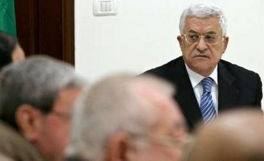 Palestinian President Mahmoud Abbas attends a Palestinian Liberation Organization executive committee meeting in the West Bank city of Ramallah December 27, 2005. 