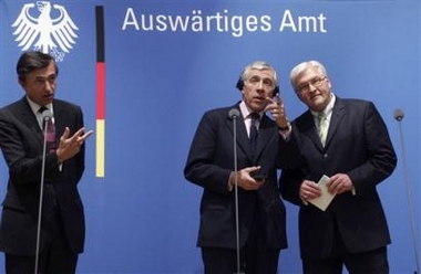 The Foreign Ministers from France, Philippe Douste-Blazy, Great Britain, Jack Straw and Germany, Frank-Walter Steinmeier, from left, brief the media after a meeting in Berlin on Thursday Jan. 12, 2006.