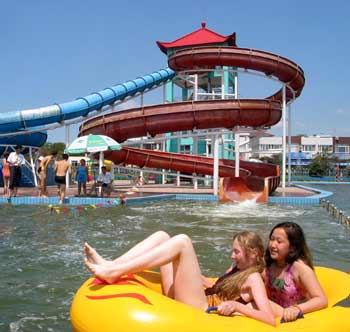 Qinhuangdao sea beach a paradise for visitors