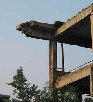 Wreckage of the 1976 devastating earthquake