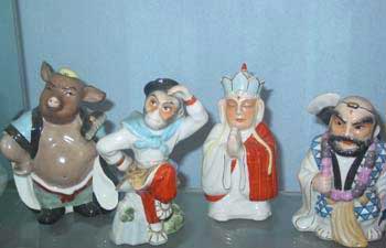 Ceramic creations on display in Tangshan