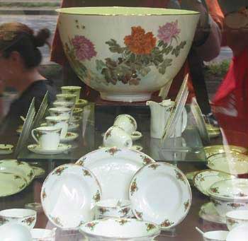 Ceramic creations in Tangshan