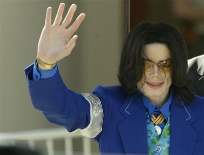 Michael Jackson waves to fans
