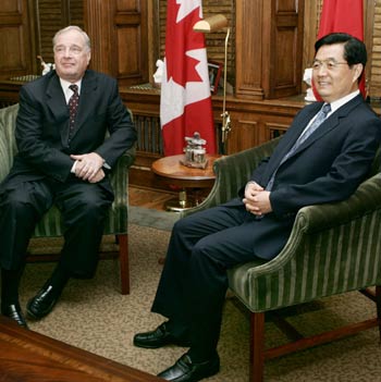 President Hu in Canada for visit