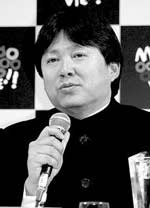 Director keeps it simple, sincere