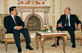 Chinese, Russian presidents meet