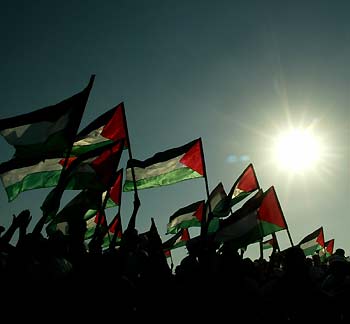Palestinians celebrate next week's Israeli Gaza pullout