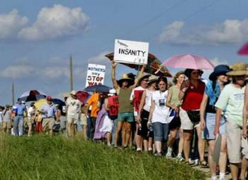 American women call for end of war