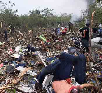 Peru jet crashes in jungle, at least 70 dead