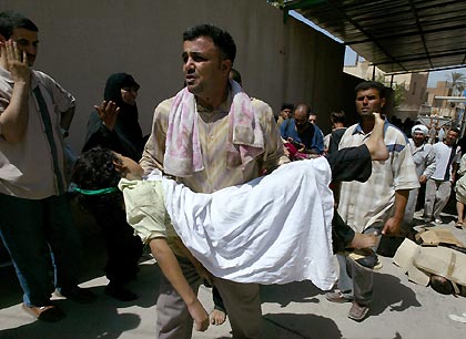 Death toll of Baghdad bridge stampede nears 1,000