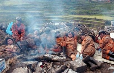 16 miners dead in Guizhou colliery blast