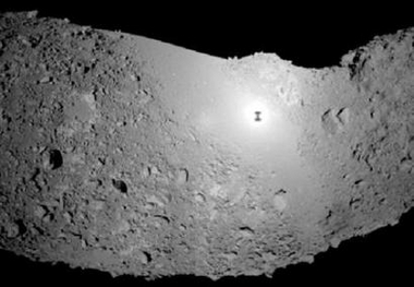 Japan probe collects samples from asteroid