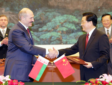 China, Belarus sign market economy deal