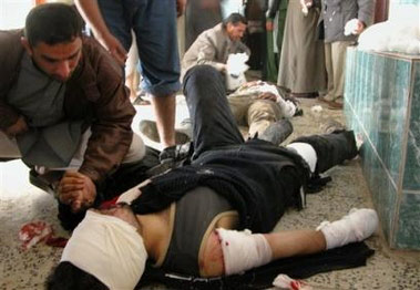 Suiciders kill 125 civilians, 5 American Gls