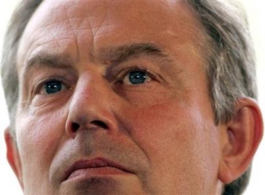 Blair vows probe of alleged abuse in Iraq