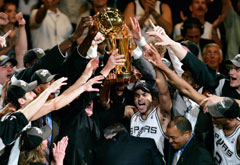Ginobili Caps Dream Season With Big Game 7
