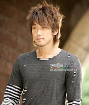 S.Korean star