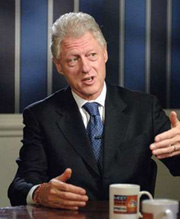 Clinton launches withering attack on Bush on Iraq, Katrina, budget