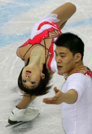 Chinese pair deliver gutsy performance