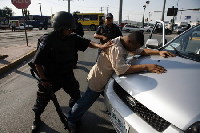 Gunmen throw grenades in Mexico, 3 police dead