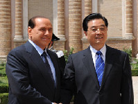President Hu shortens visit to Italy and goes back home