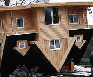 Upside-down house to open<BR>德颠倒房屋将迎客(图)