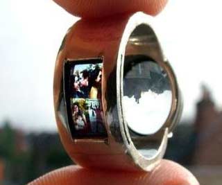 Project love with wedding ring<BR>戒指'投射'爱的回忆(图)