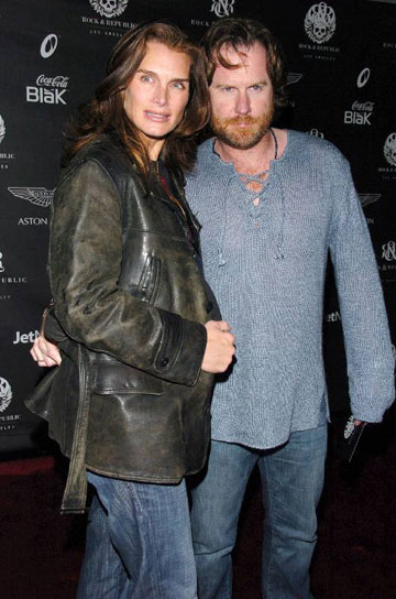 Brooke Shields and Chris Henchy